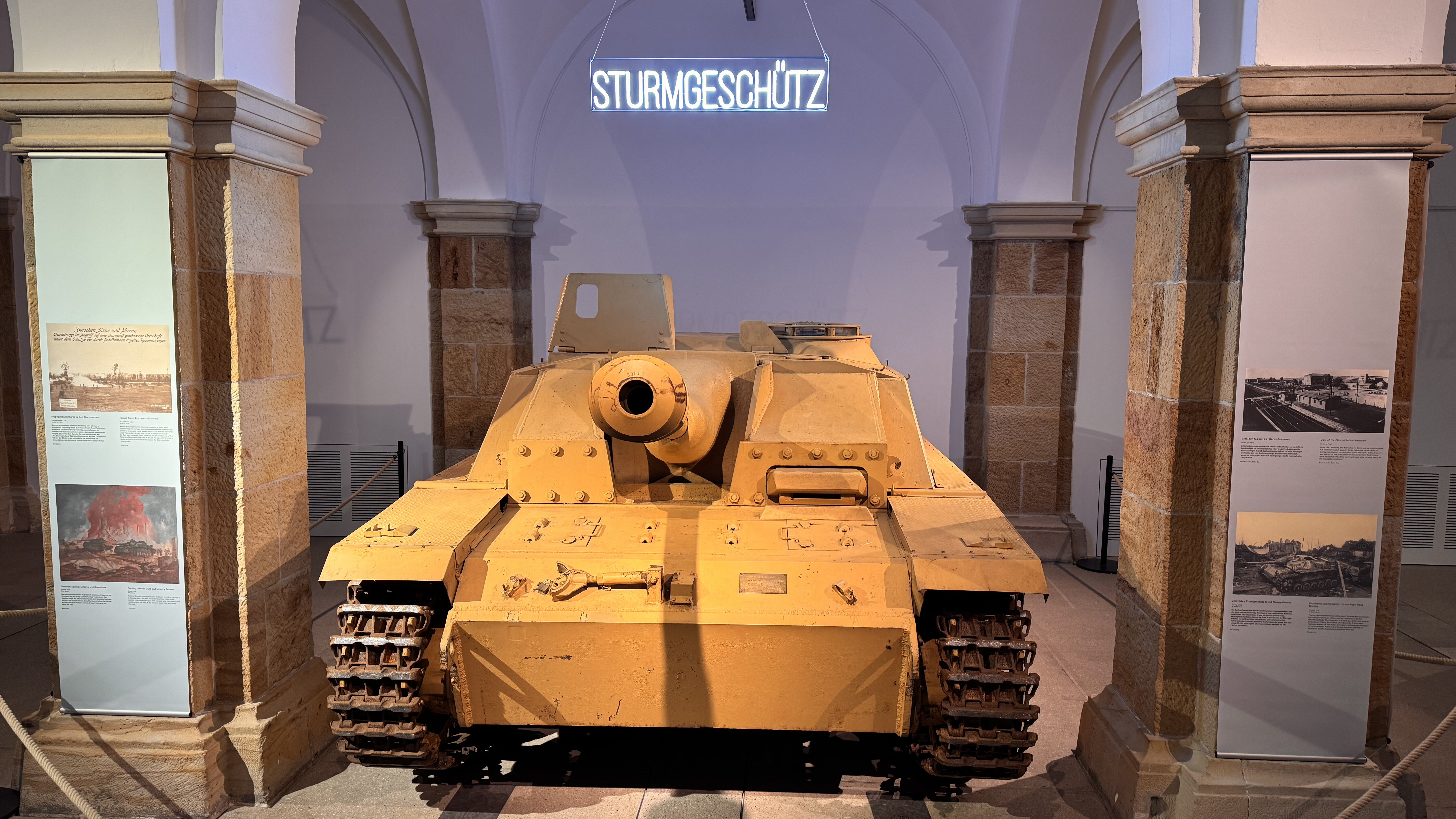 Zu sehen ist hier ein Sturmgeschütz III im Bereich des Prequels zu Wunderwaffen. 
